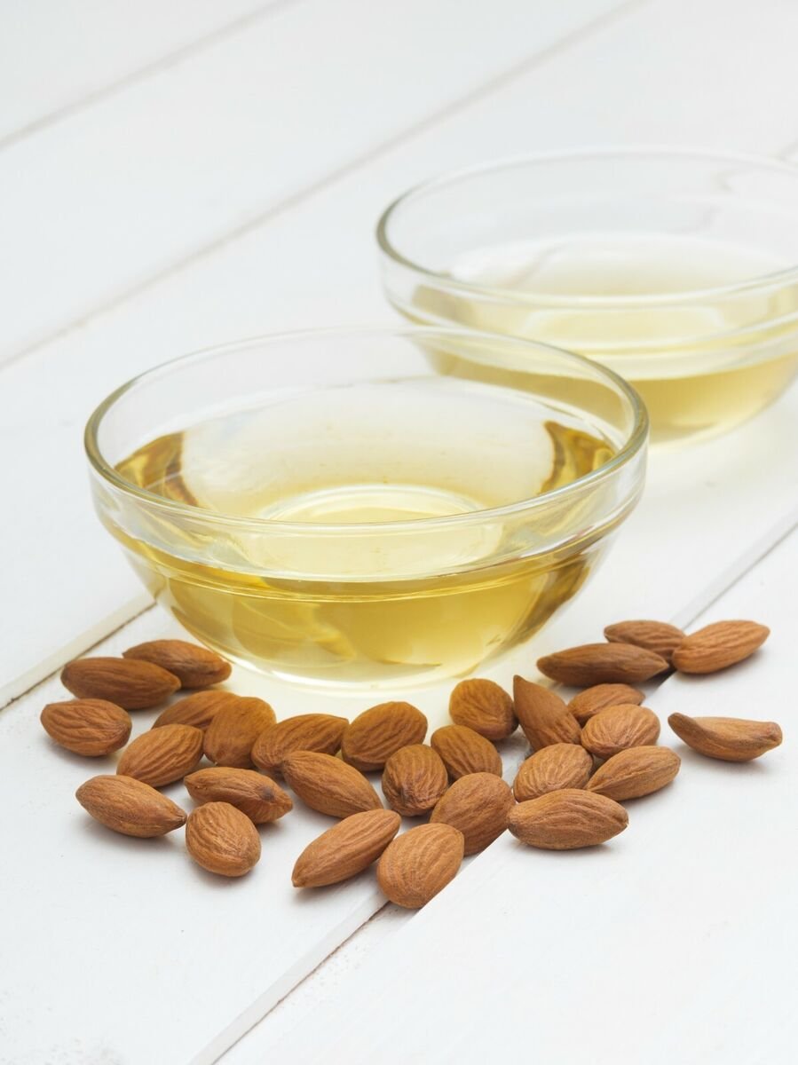 8 Benefits Of Almond Oil For Reduce Dark Circles - propelcycle